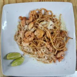 Espaguetis con Camarones