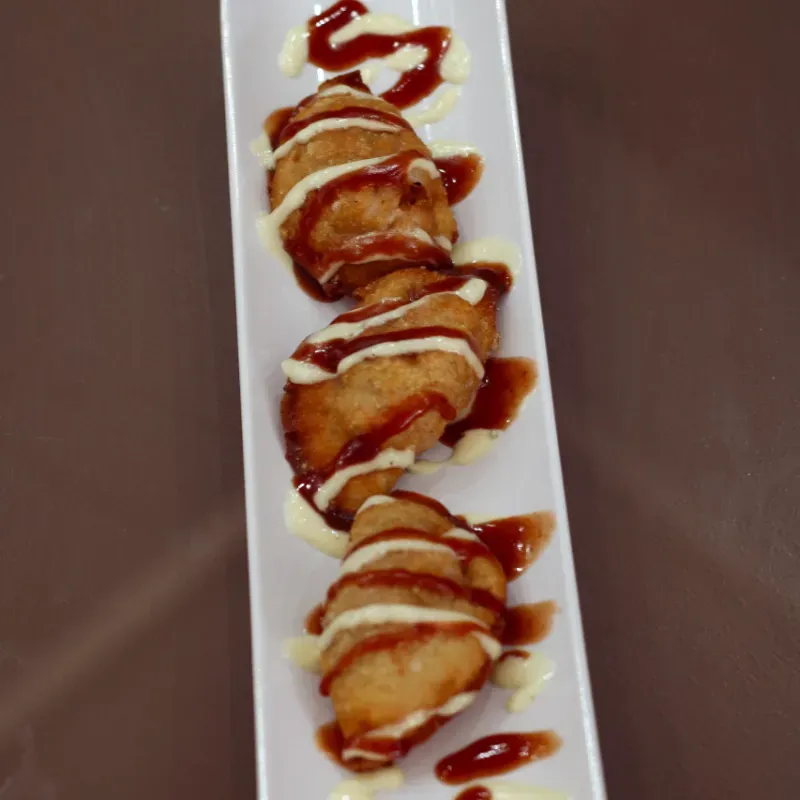Empanadas de Pescado, Cangrejo o Carne Molida