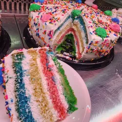 (Cuña) Torta Arcoiris 