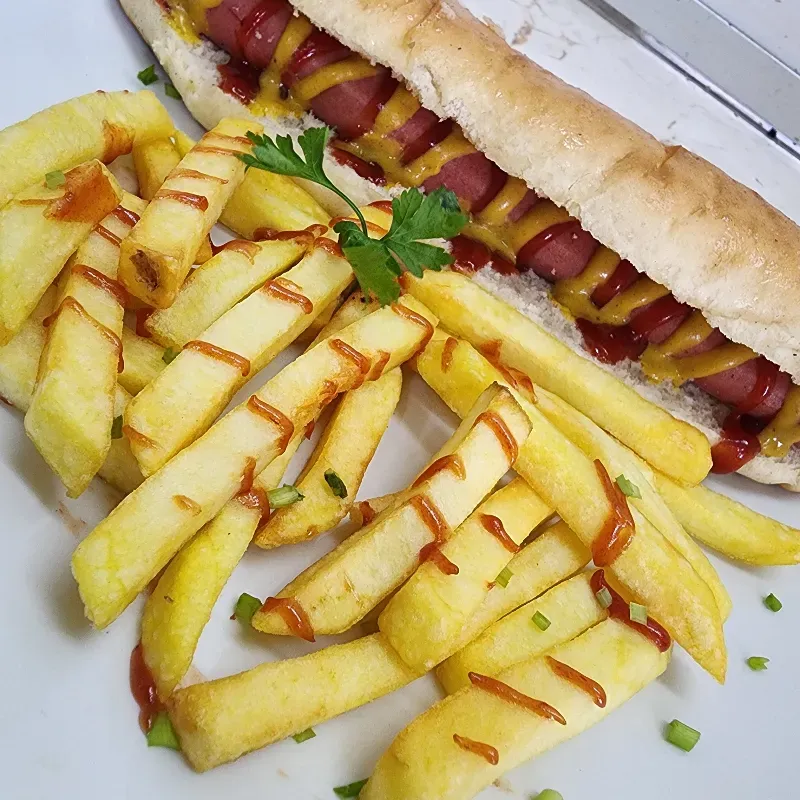 Especial Hot Dog + Papas fritas + Refresco