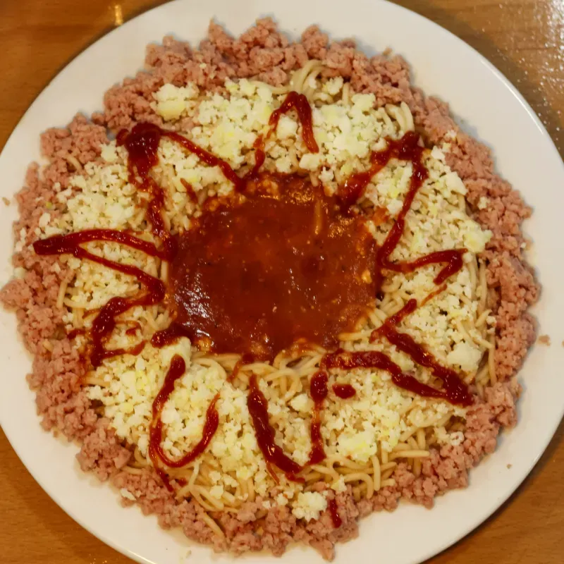 Espaguetis de jamón y queso 