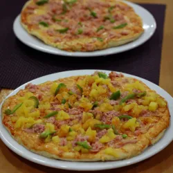 Pizza de jamón y queso 
