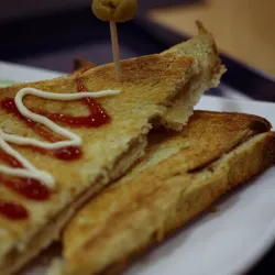 Sandwich jamón y queso 