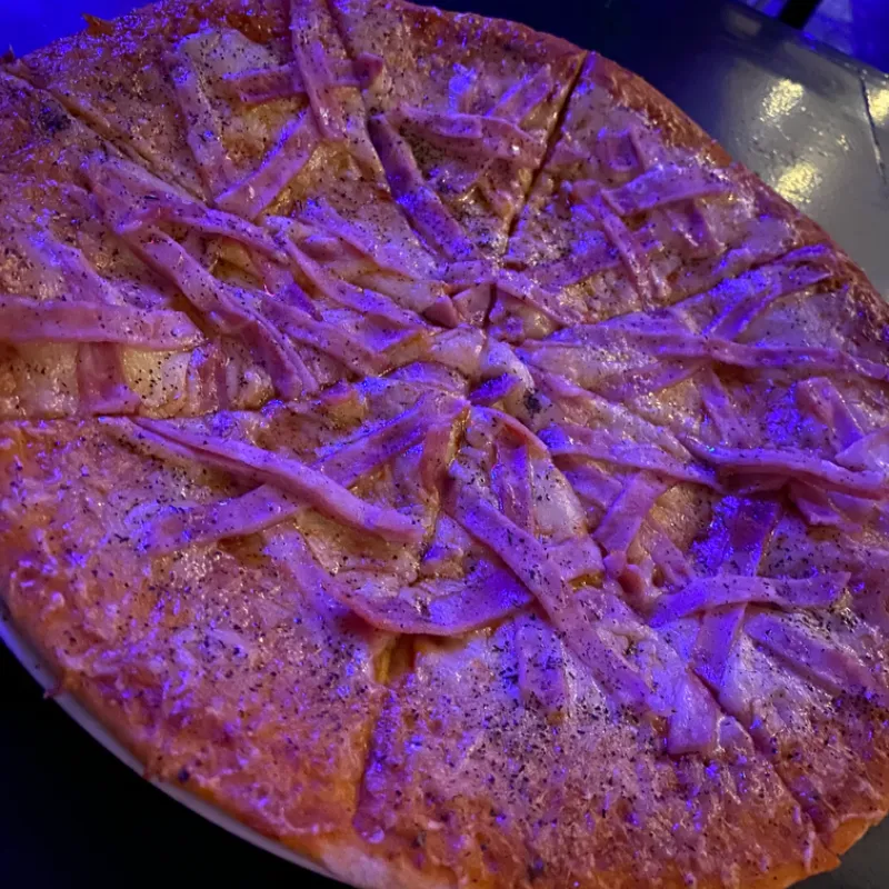 Pizza con Jamón 