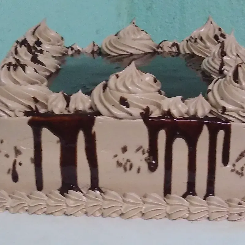 Cake cuadrado, todo chocolate 