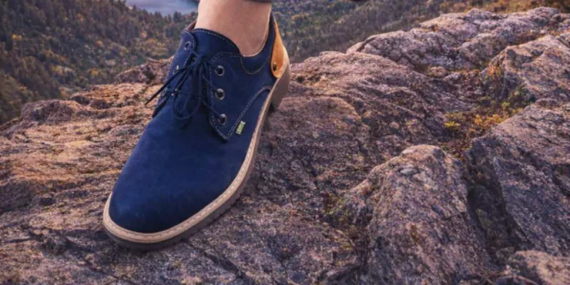 Modelo Curry azul 38, 39, 40-41, 42-43 y 44-45 