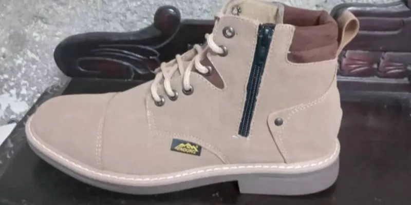Modelo Hunting beige 38, 39, 40-41, 42-42 y 44-45