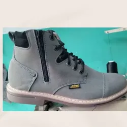 Modelo Hunting gris 38, 39, 40-41, 42-42 y 44-45