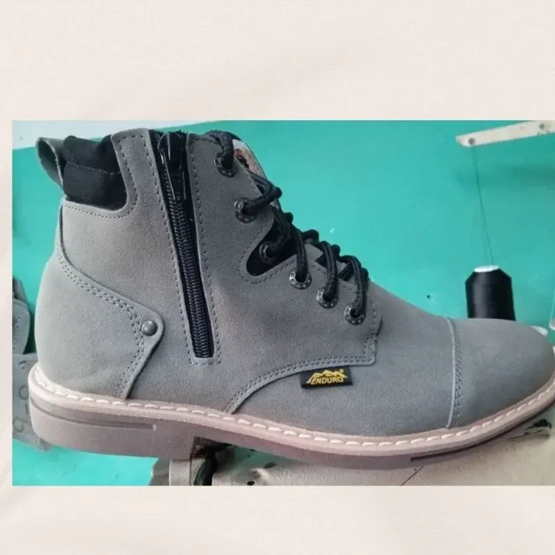Modelo Hunting gris 38, 39, 40-41, 42-42 y 44-45