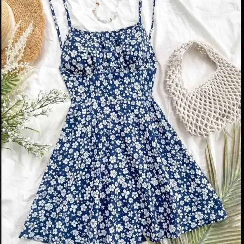 Vestidito espalda afuera