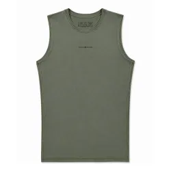DESMANGADO DE COMPRESION BASIC MEN - VERDE MILITAR