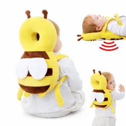 Cojín de protección para bebe forma de mochila.