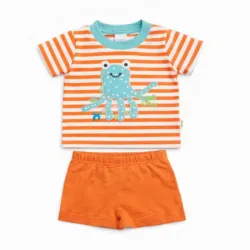 Conjunto Blanco y Naranja con Pullover de Rayas y Short