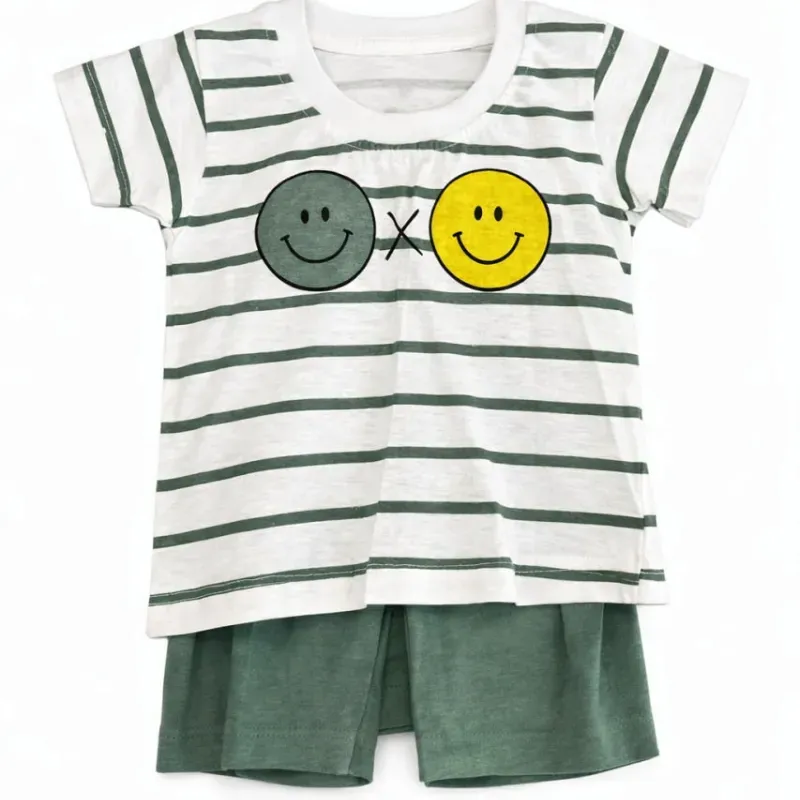 Conjunto Blanco y Verde con Camiseta de Rayas y Short para Bebé