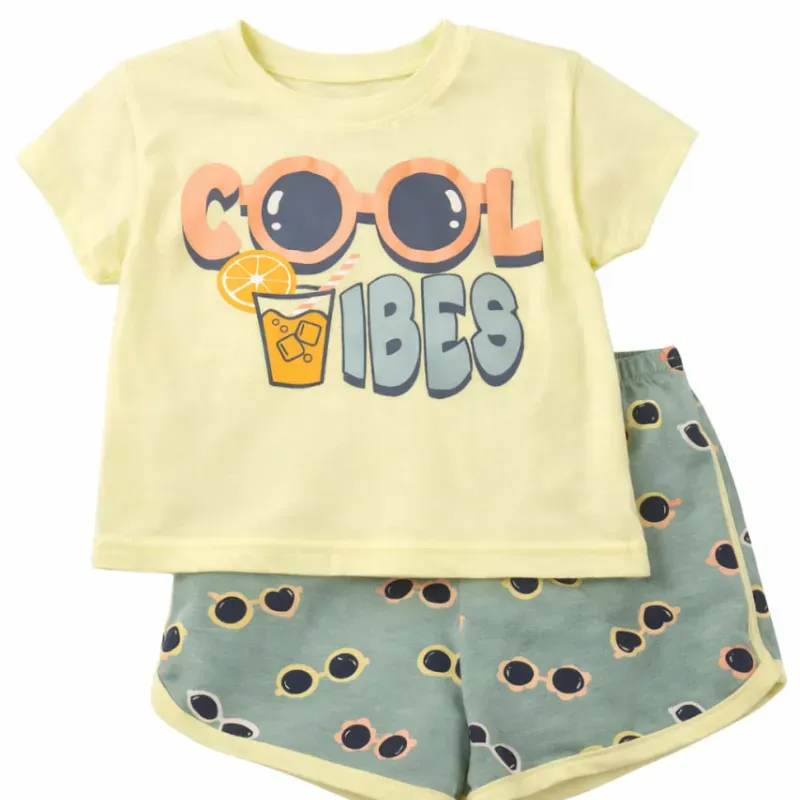 Conjunto Cool Vibes Amarillo y Verde con Camiseta y Short para Bebé