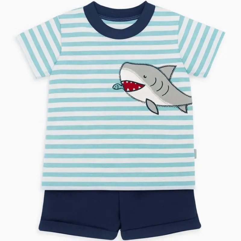 Conjunto de Camiseta y Short con Tiburón