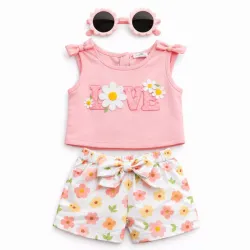 Conjunto Durazno y Blanco con Top, Short de Flores y Gafas 