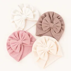 Set de 4 Gorros para Bebés con Lazos