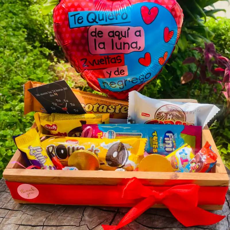 Caja de madera con candy 