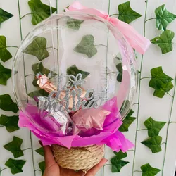Cesta con globos 
