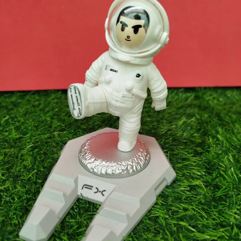 Portacelular del astronauta