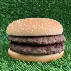 Pan con doble hamburguesa 