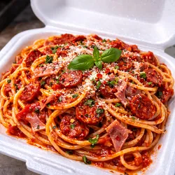 Espaguetis Arrabbiata estilo Cardona's 