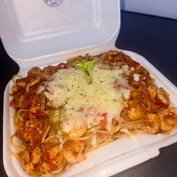 Espaguetis Camarones