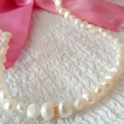 Collar de perlas de río