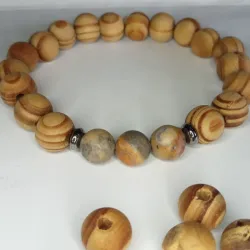 Pulsera de madera y piedras