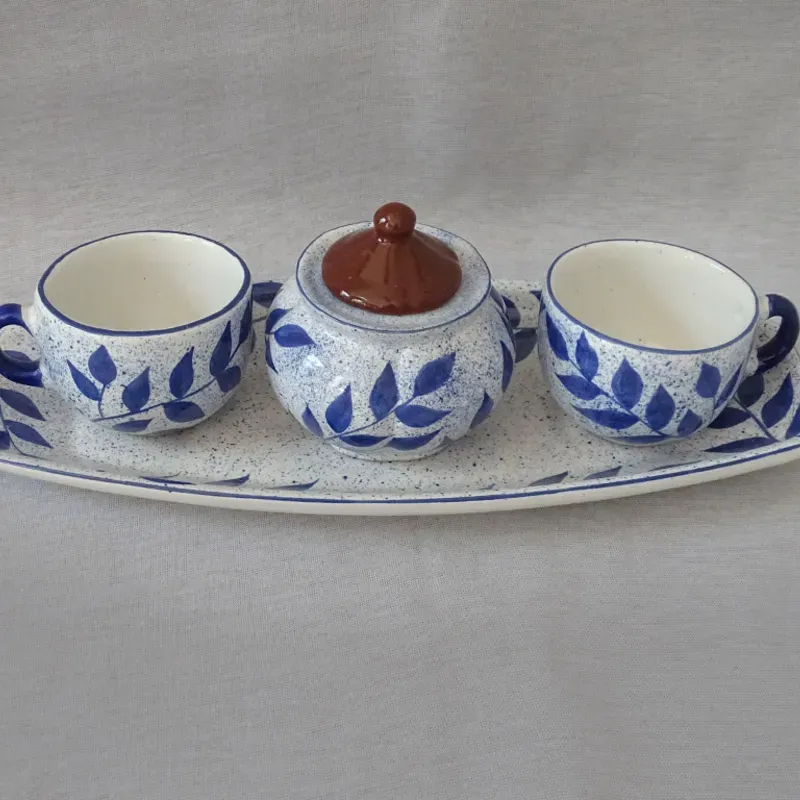Azucarero con dos tazas medianas 