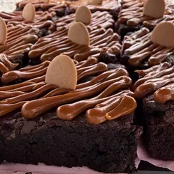 Brownie con cubierta de fanguito