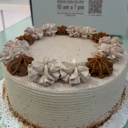 Cake Chocolate y fanguito.