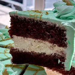 Cuña de cake de pistacho