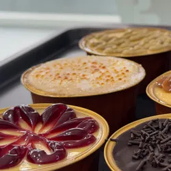 Mini flan cubierto de crema catalana