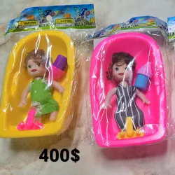 Banaderas con munequita 