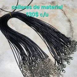 Collares de material