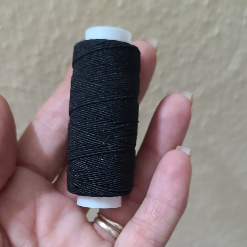 Hilo.elastico para costuras