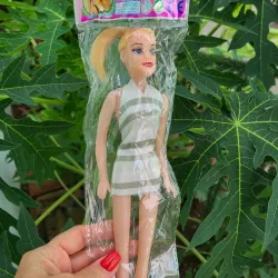 Muneca tipo barbie