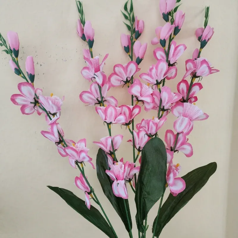 Ramo flores y rosadas