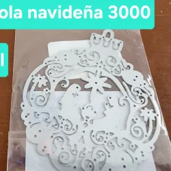 Troque bola navideña