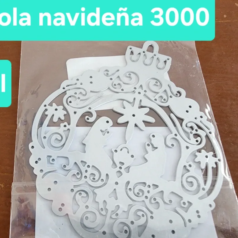 Troque bola navideña