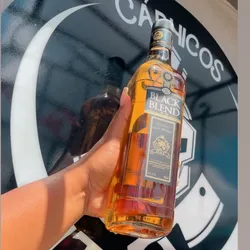 Whisky BLACK BLEND 