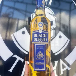 Whisky BLACK BLEND 