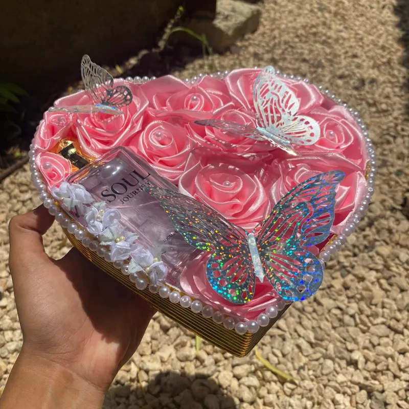 Corazones de rosas 