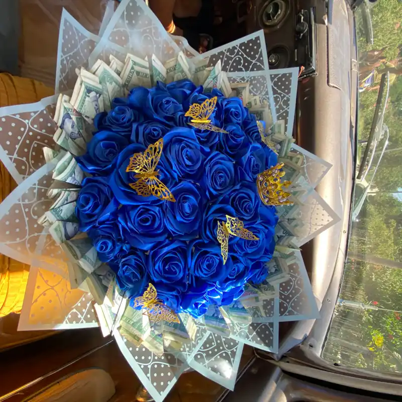 Ramos de rosas buchones 