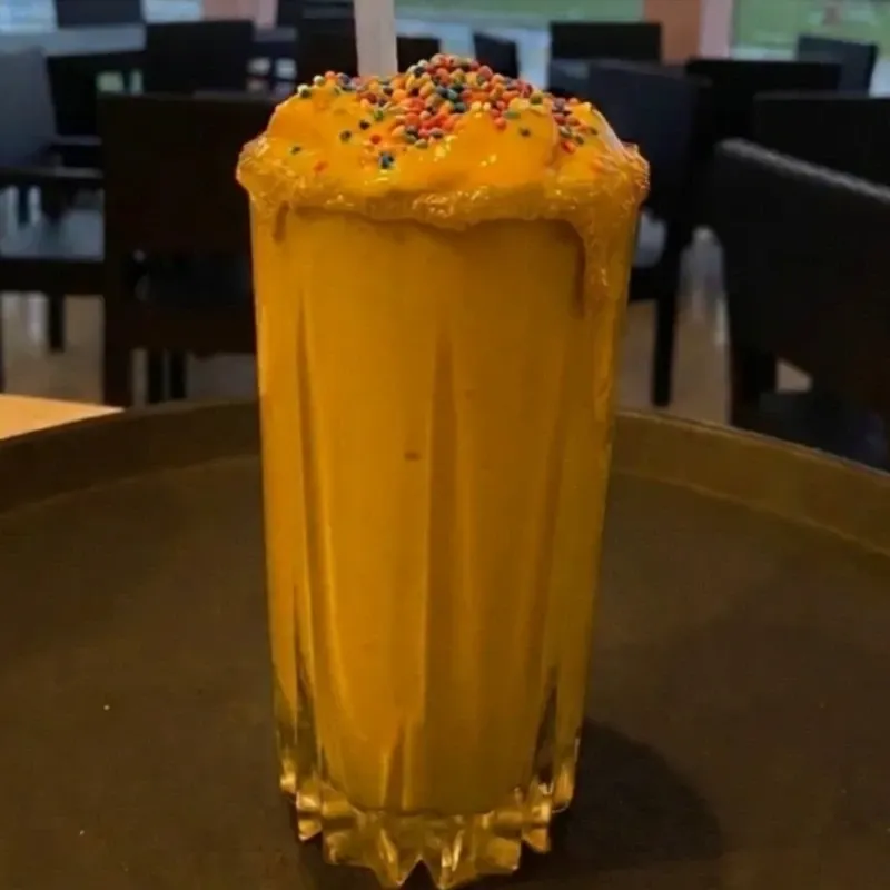 Batido de Mango Natural Frappe