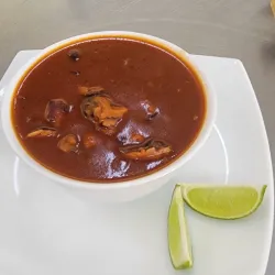 Consomé de Mariscos