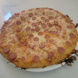 Pizza de Salchicha 🧀 Gouda