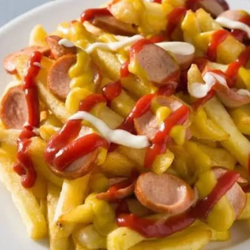 Salchipapa